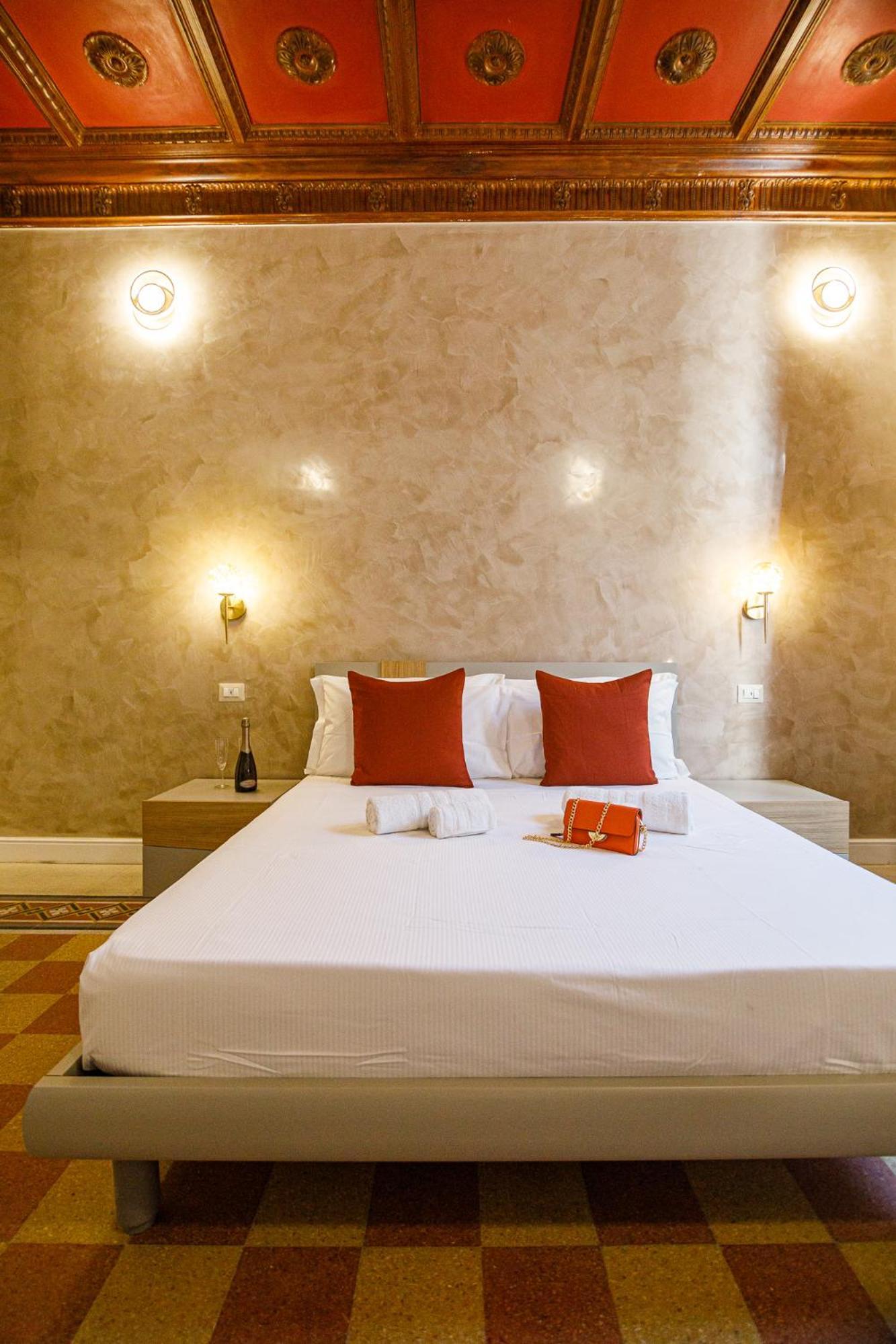 Erreggi Luxury Rooms Roma Exterior foto
