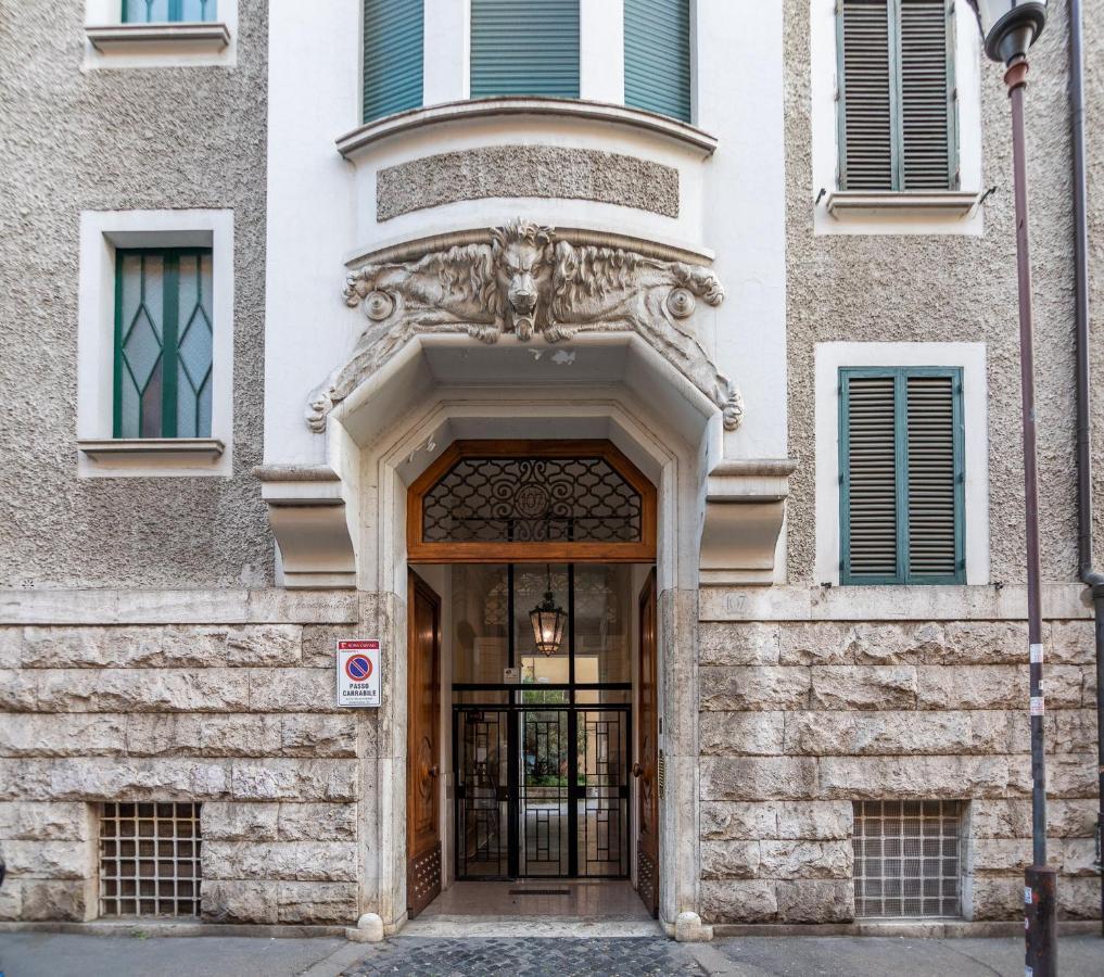 Erreggi Luxury Rooms Roma Exterior foto